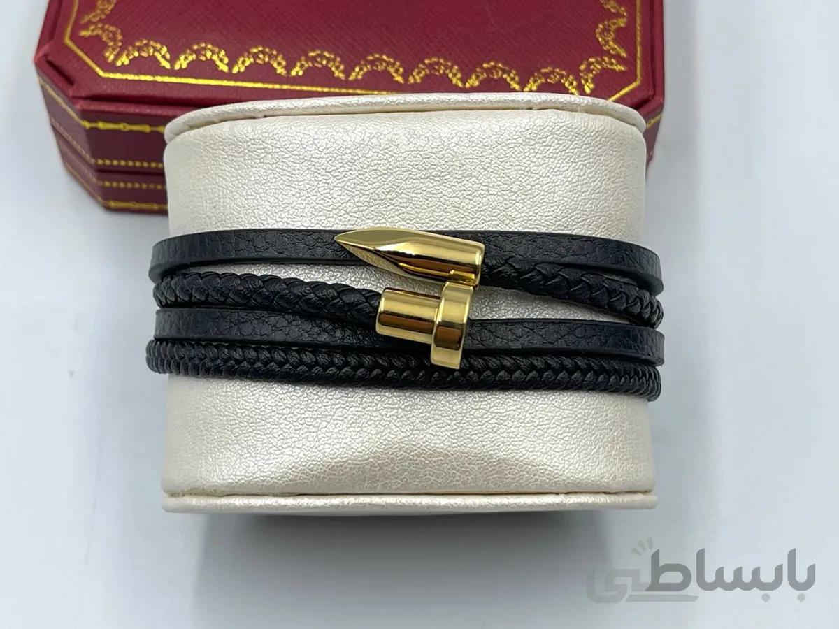 دستبند چرم میخی کارتیر با قفل آهنربایی