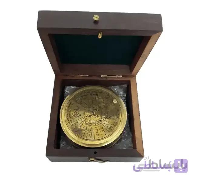 قطب نما و تقویم