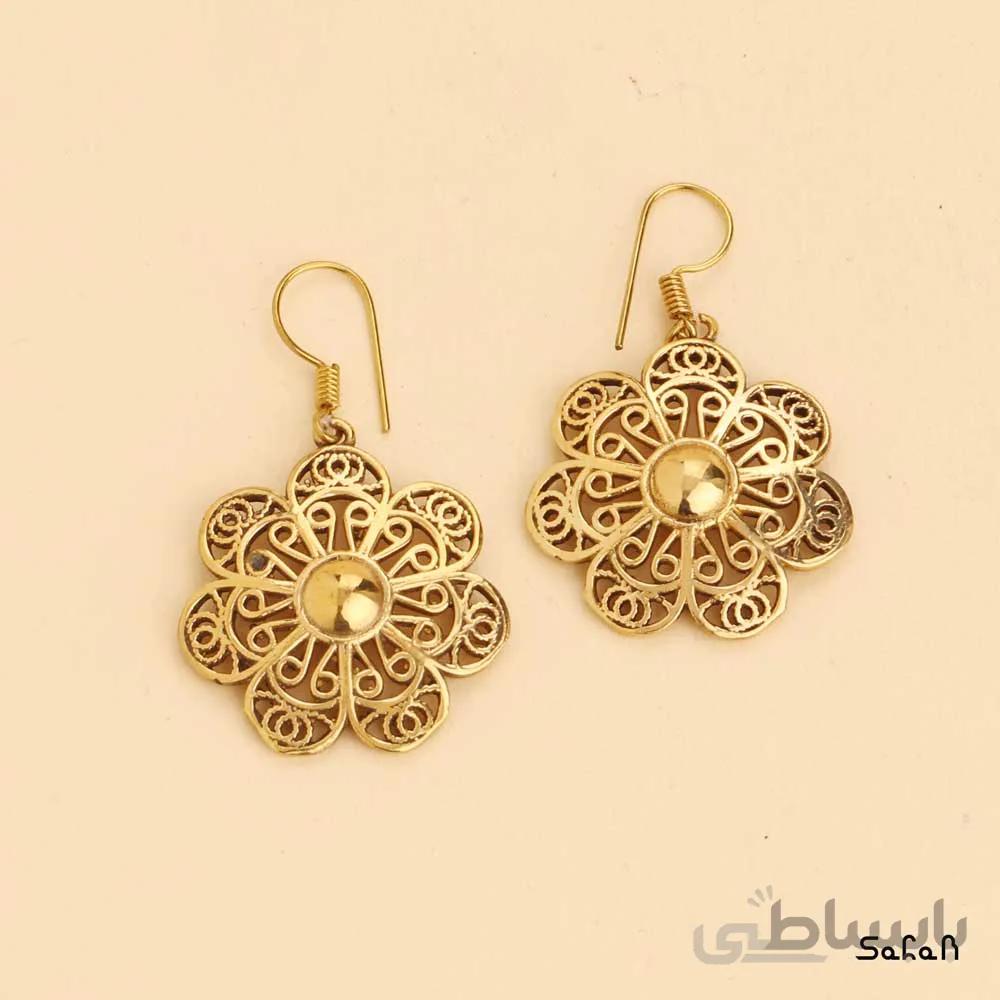 گوشواره هندی برنجی گل قلاب دار