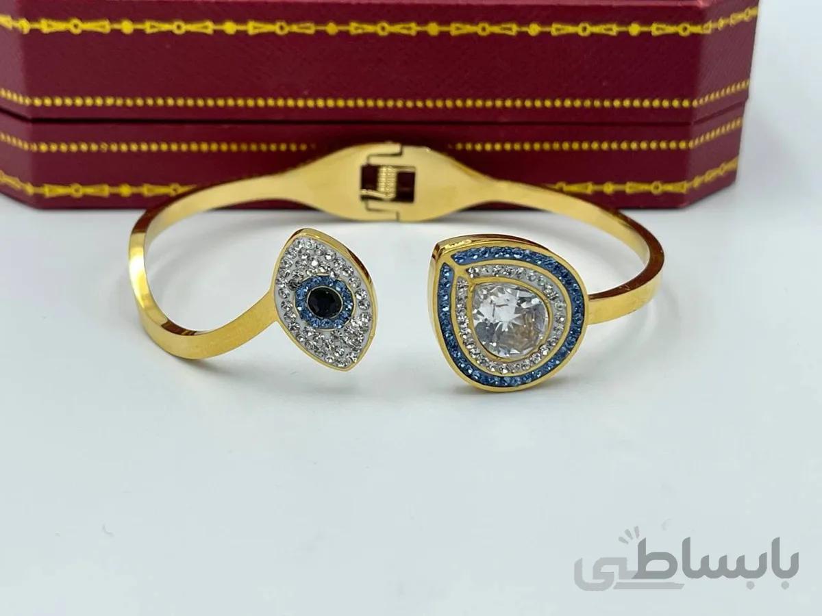 دستبند چشم نظر نگین کاری شده
