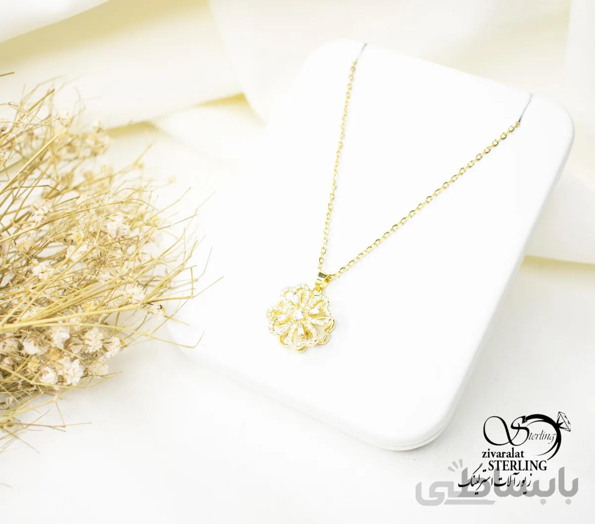 گردنبند زنانه طرح گل