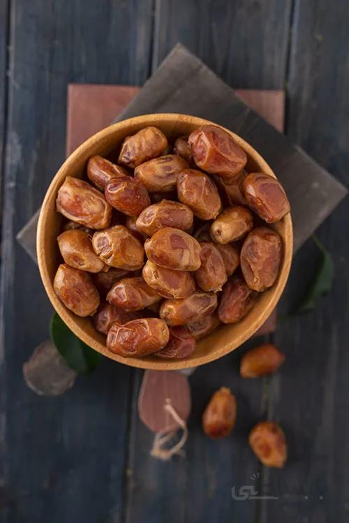 خرما زاهدی