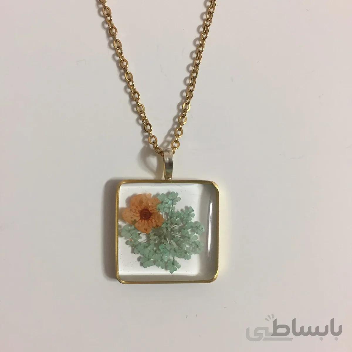 گردنبند رزین اپوکسی کد far-50