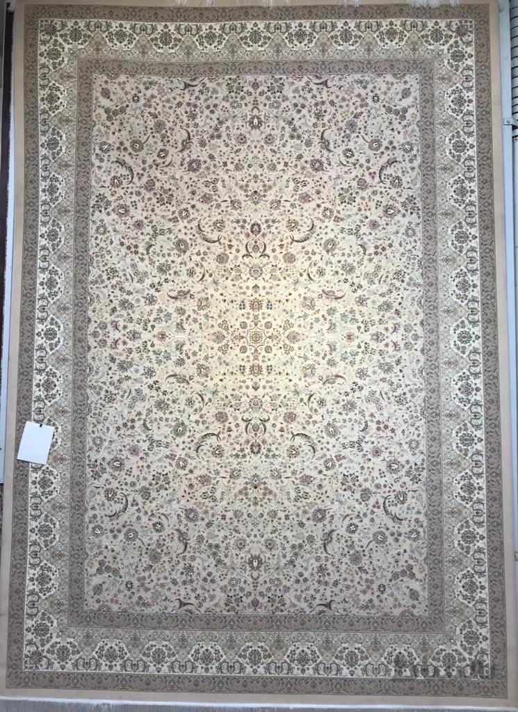 فرش خاطره کویر کاشان 1500 شانه طرح گل افشان کرم