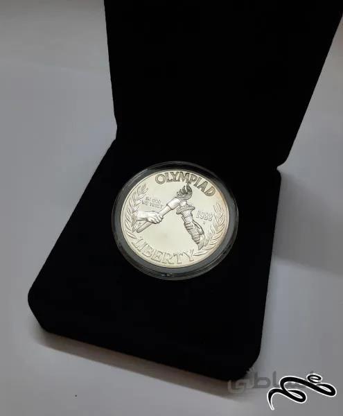 سکه نقره یک دلاری یادبودی آمریکا ۱۹۸۸