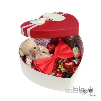 ست کادویی پاپیون قرمز مات به همراه جعبه قلبی