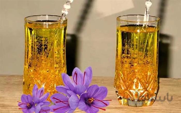 شربت معجون غلیظ عسل هل گلاب زعفرانی خانگی ( بسته بندی 1 کیلویی) ا شربت معجون غلیظ عسل هل گلاب زعفرانی خانگی نوشیدنی سنتی گوارا ، شادی بخش ، ضد استرس ، مفرح و آرام بخش ( بسته بندی 1 کیلویی)