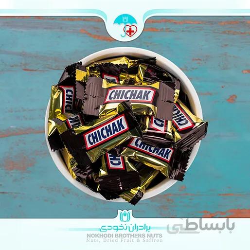 شکلات شیری چیچک