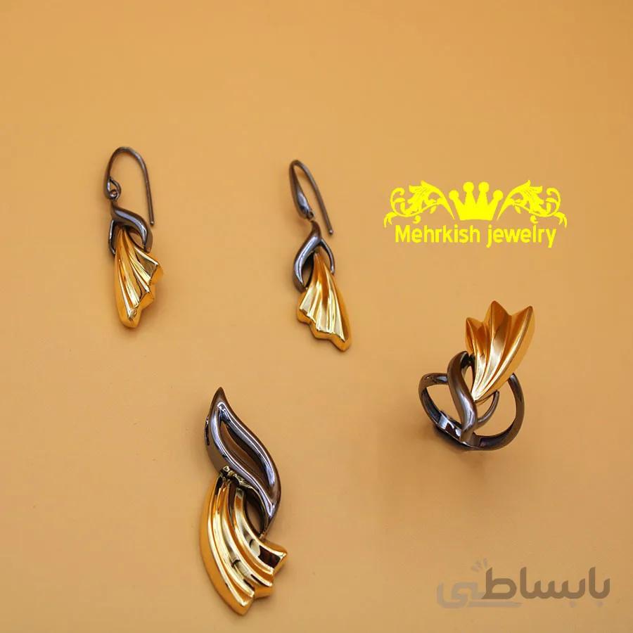 نیم ست آوا