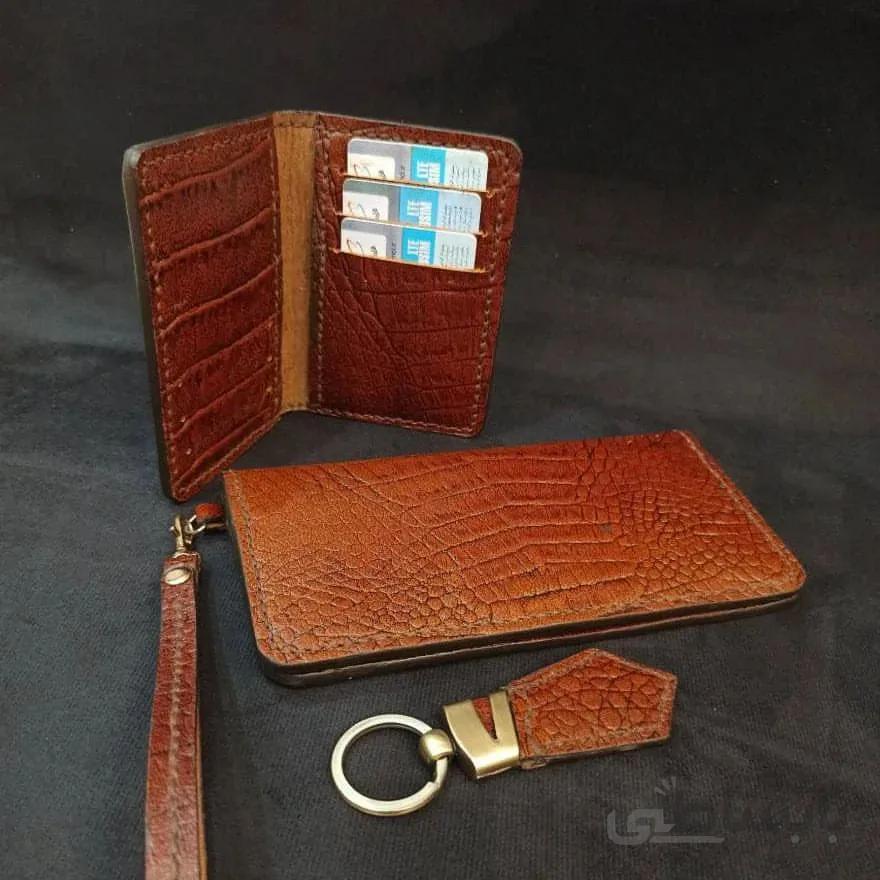 کیف مردانه چرم طبیعی دست دوز شکلاتی