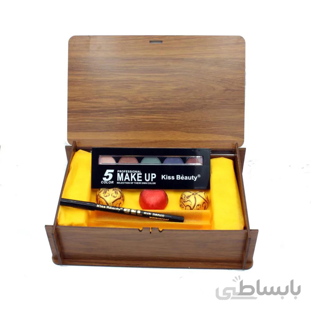 هدیه زنانه پک آرایش چشم kiss beauty