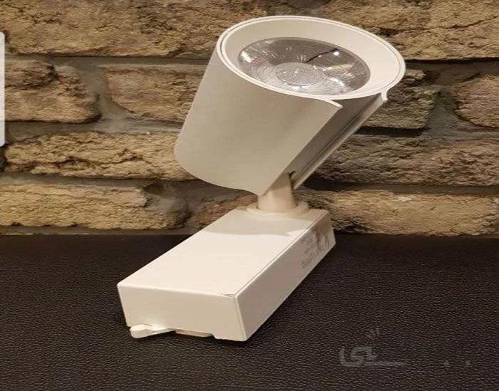 چراغ ریلی بدنه آلومینیوم لنزدار 40