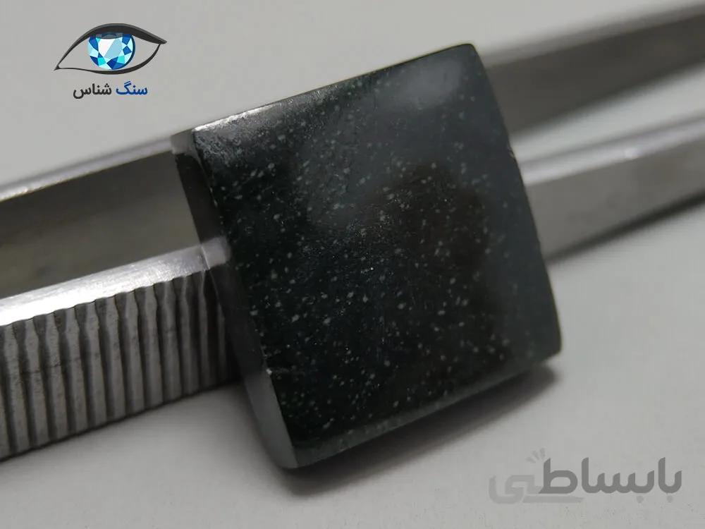 نگین یشم جیدیت مربعی 4 گرم