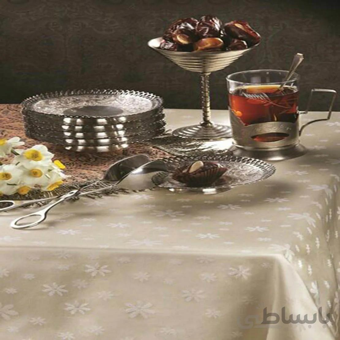رومیزی حاشیه دار 10 نفره مستطیل 280*150 مینا صورتی
