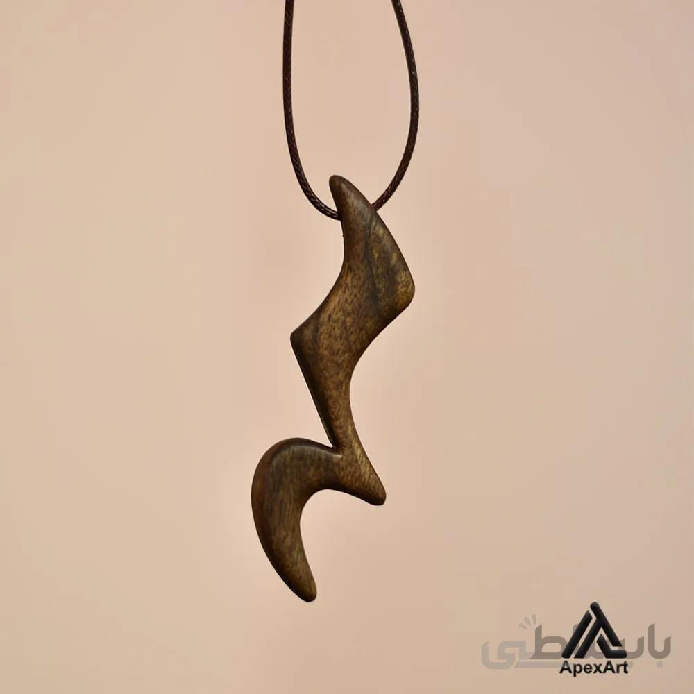 گردنبند چوبی طرح سکوت سیاه