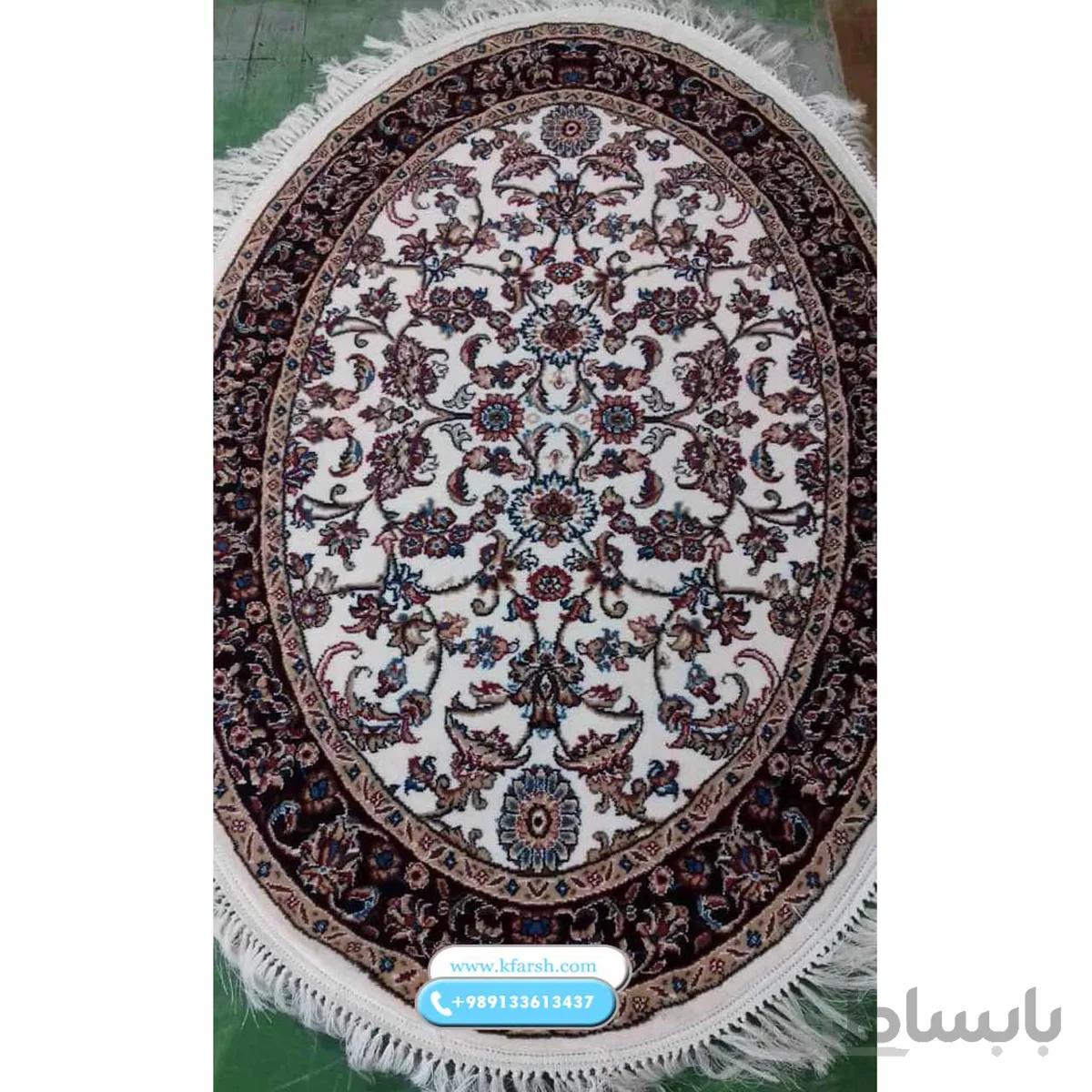 فرش بیضی طرح افشان کرم