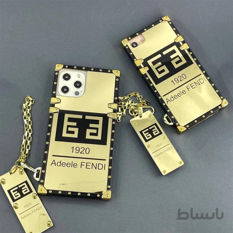 قاب آیفون مدل صندوقی Fendi همراه با پلاک