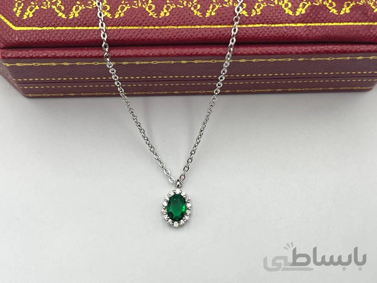 گردنبند کریستال سبز خاص