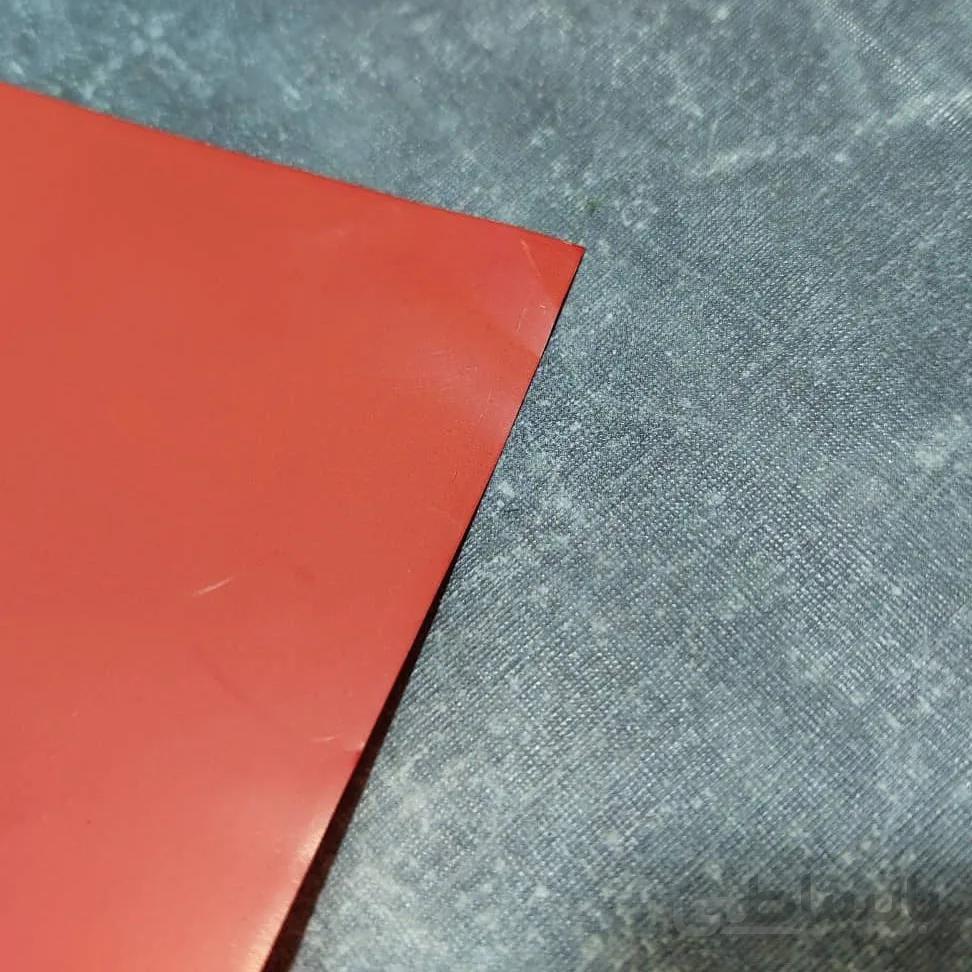 کاغذ کادو رنگی قرمز (10 برگی)