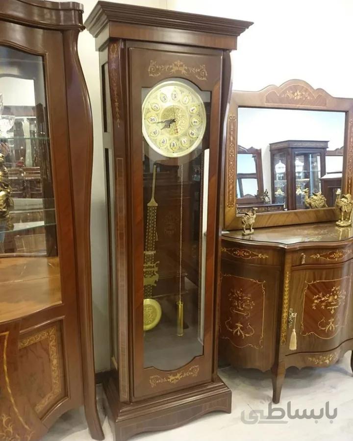 ساعت ایستاده چوبی مدل شطرنجی کد ۱۰۲۰۱۳