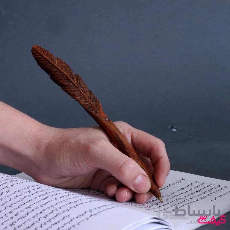 خودکار دستساز چوبی طرح برگ