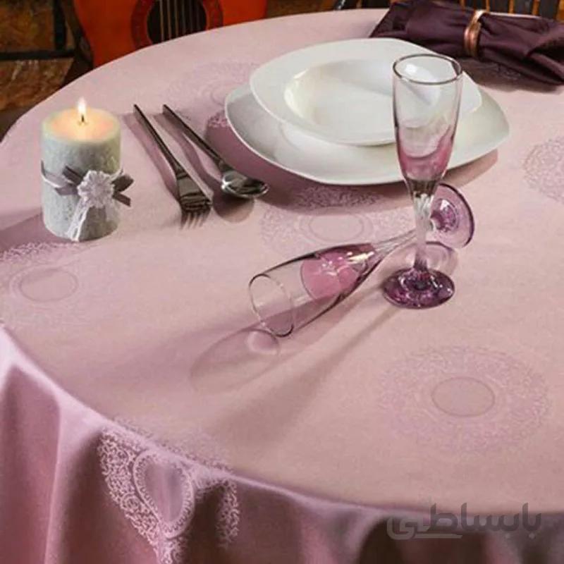 رومیزی ژاگارد گرد قطر 250 رزین تاژ طرح رمانس