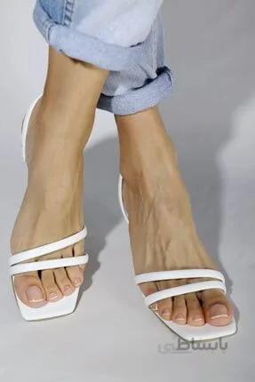 خرید کفش صندل زنانه پاشنه بلند برند charliesshoes رنگ سفید ty112828012