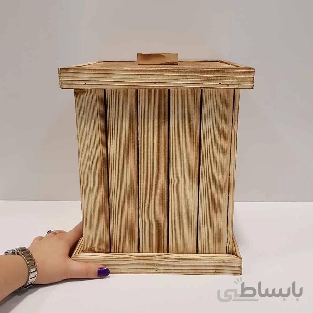 سطل چوبی چهارگوش بزرگ رنگ سوخته