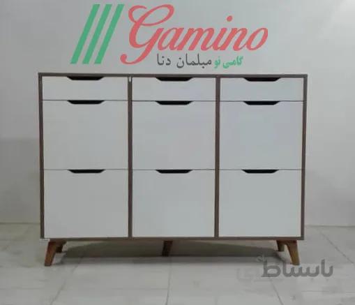 جاکفشی آلوا، شش در، سه کشو و داشبوردی