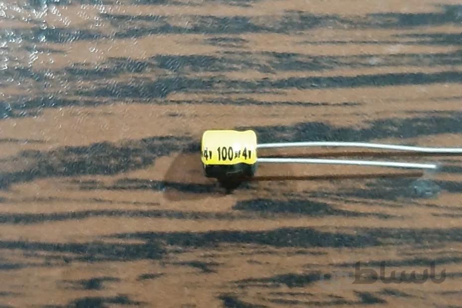 Lelon 4V 100uF – خازن الکترولیت، ۴ ولت، ۱۰۰ میکروفاراد