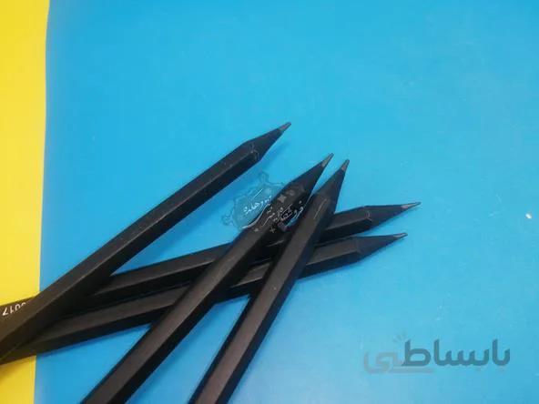 مداد مشکی ذغالی وک