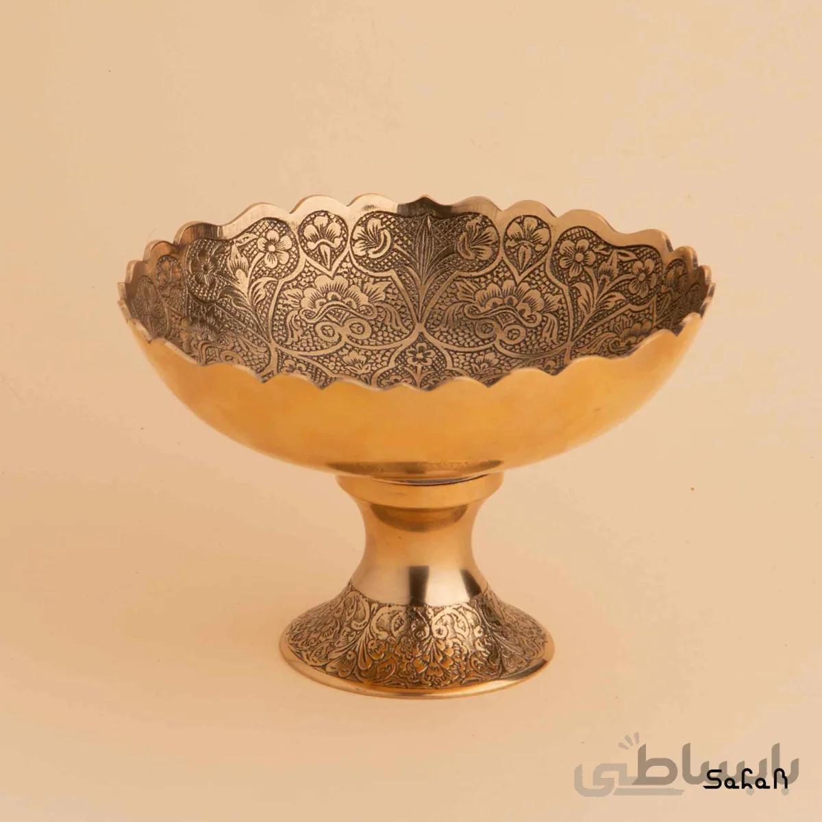 آجیل خوری پایه دار برنجی طلایی مدل هاچ
