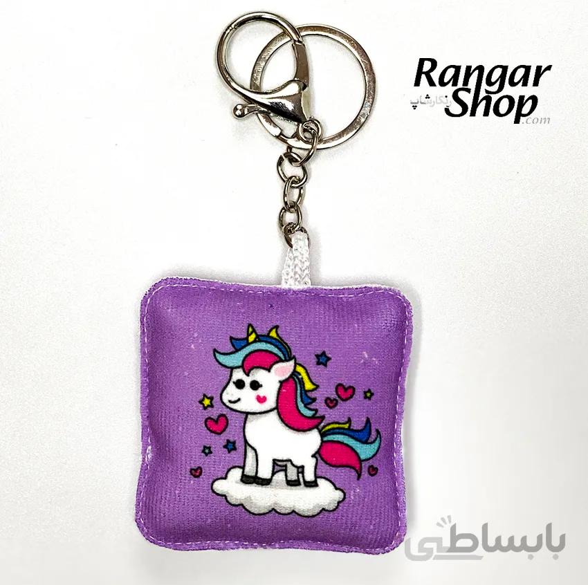 جاکلیدی طرح اسب تک شاخ روی ابر