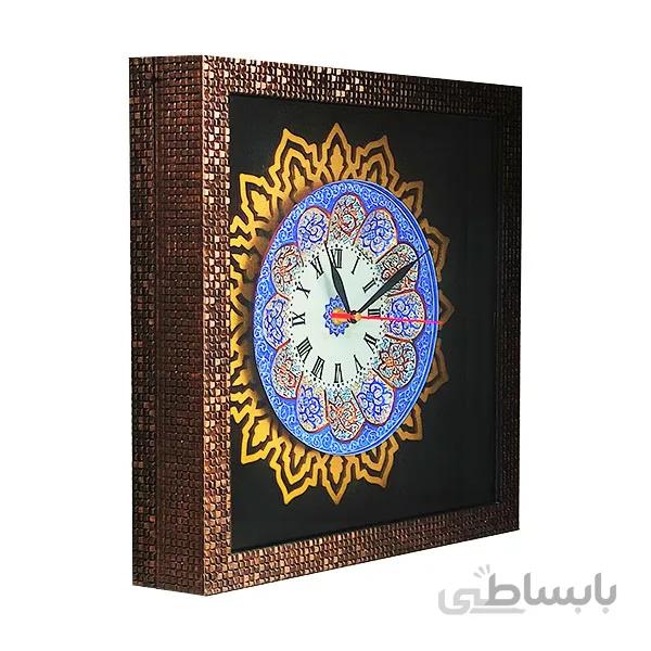 ساعت دیواری چوبی معرق با بشقاب مینا کاری