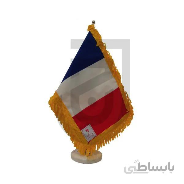 پرچم فرانسه دور ریشه