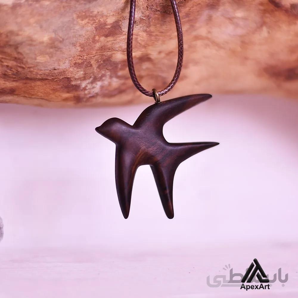 گردنبند چوبی طرح پرستو