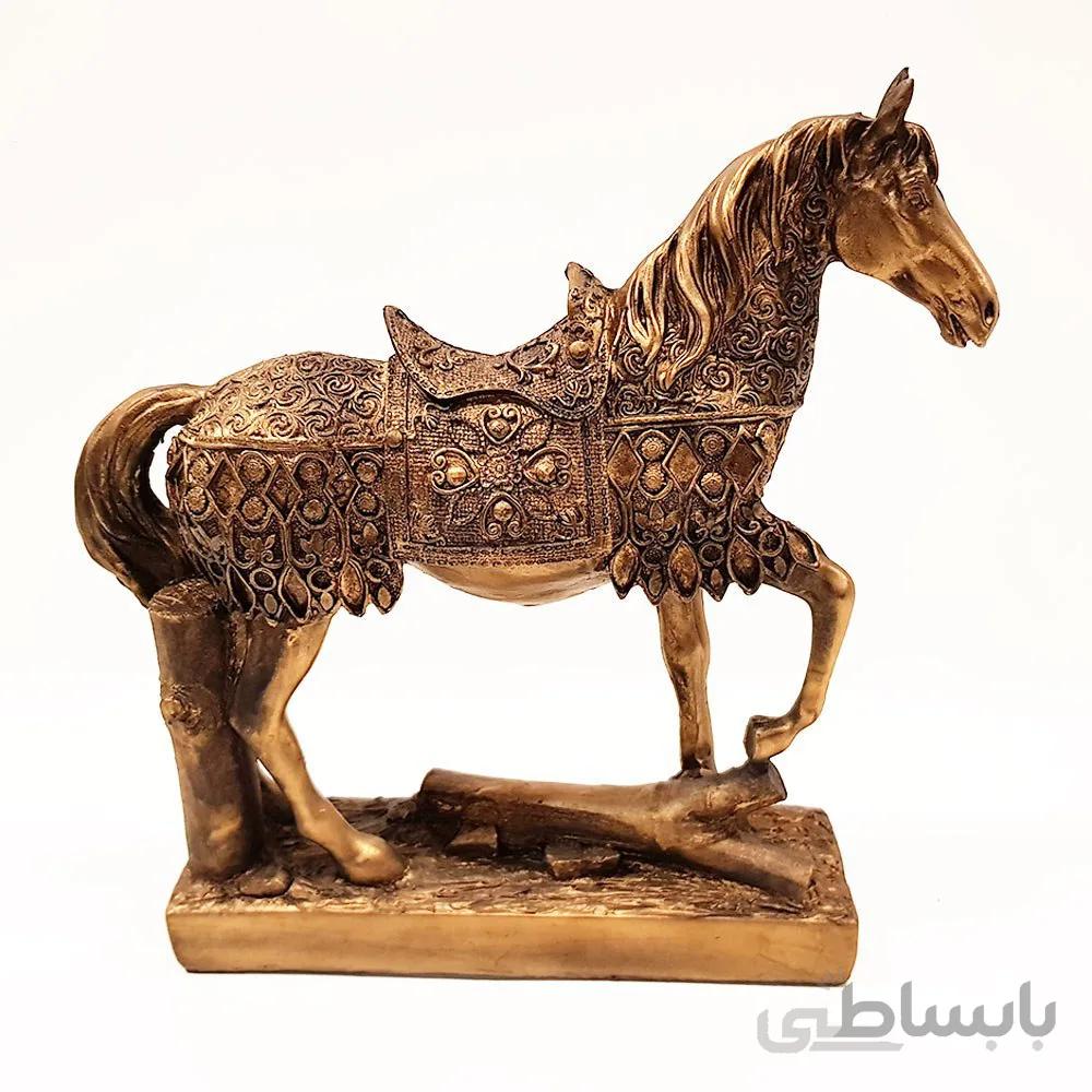 مجسمه اسب مدل سلطنتی
