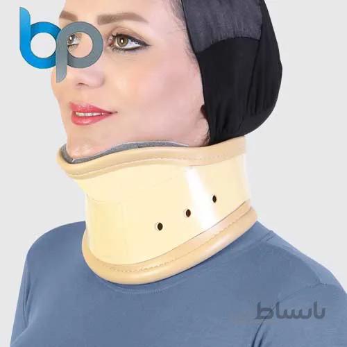گردنبند طبی سخت چانهدار
