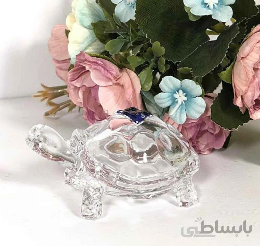 مجسمه لاک پشت کوچک چین