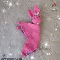 عروسک بافتنی آغوشی طرح خرگوش ( کد 30082 )