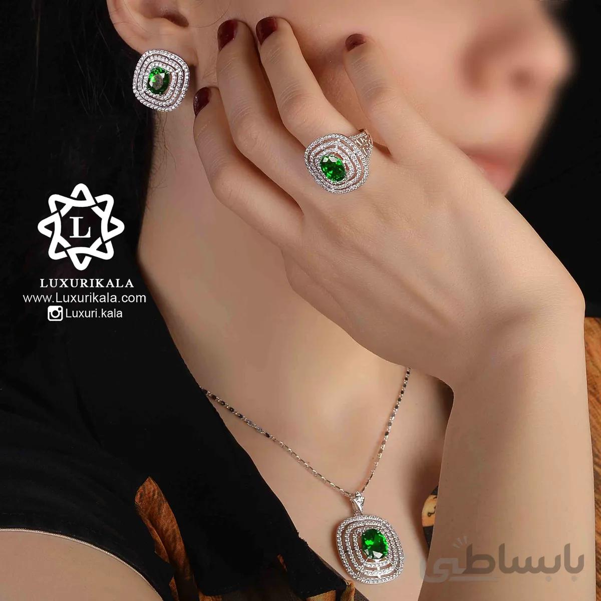 سرویس نگین دار