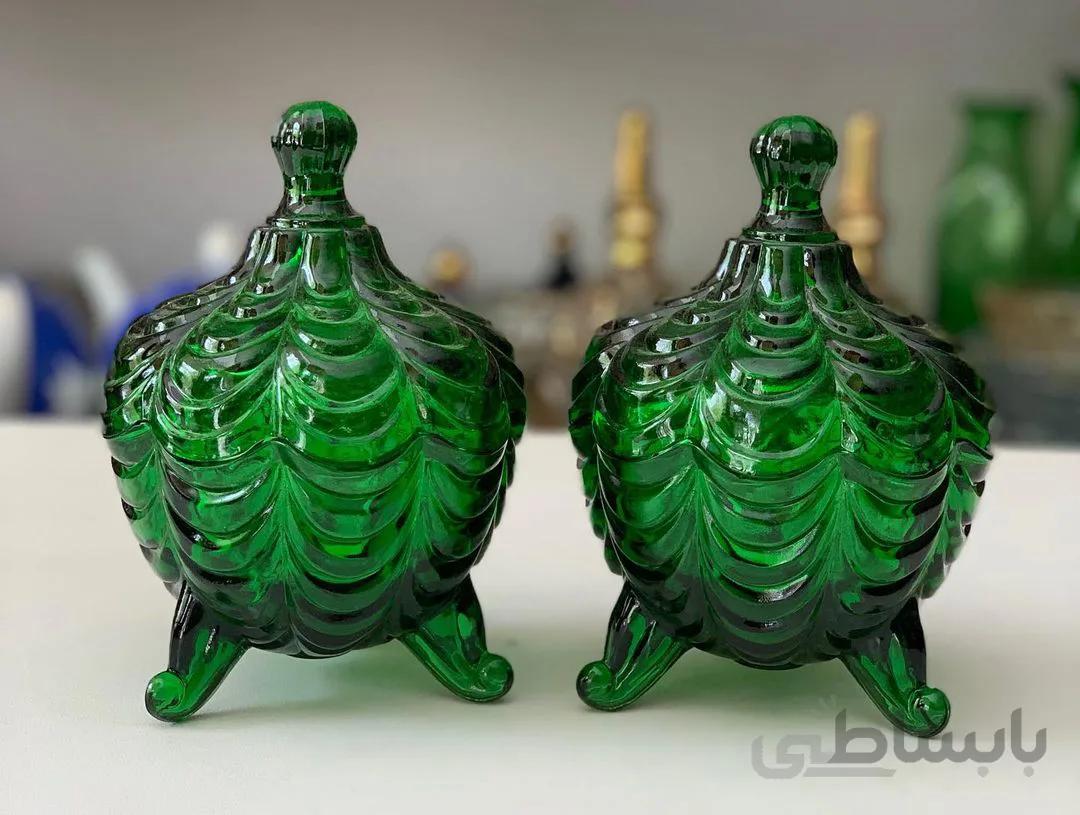 یک جفت قندان بلور خوش رنگ آنتیک قطر۱۰ سانت ارتفاع ۱۵ سانت