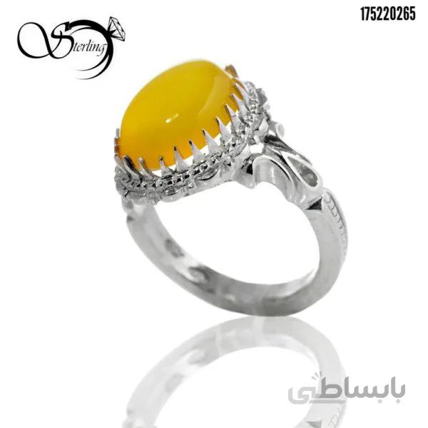 انگشتر نقره با نگین عقیق زرد کد:۲۵۶۸