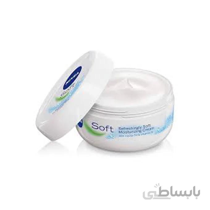 کرم مرطوب کننده نیوا سافت NIVEA حجم 300 میلی لیتر