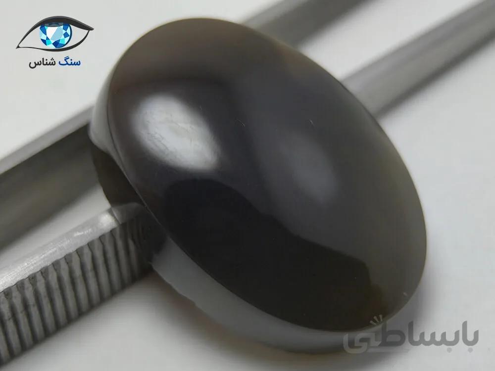 عقیق جزع درشت تیره طبیعی 7.4 گرم