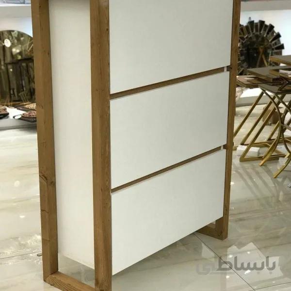 جاکفشی 3 طبقه