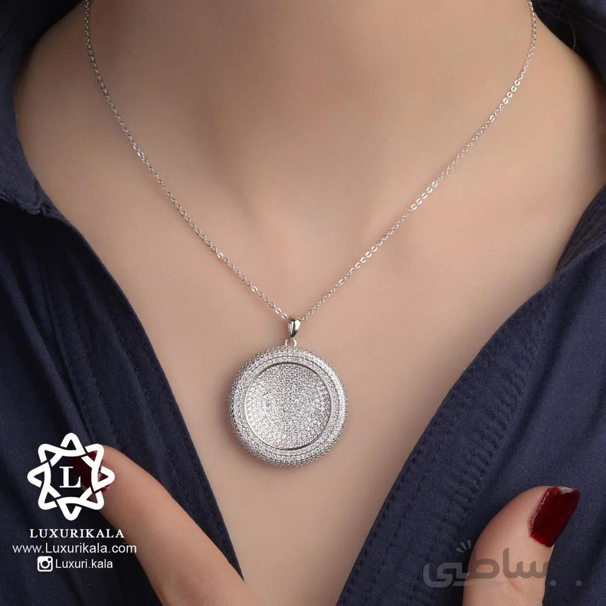 گردنبند پر نگین ا Necklace
