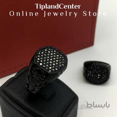 انگشتر مشکی طرح نگین