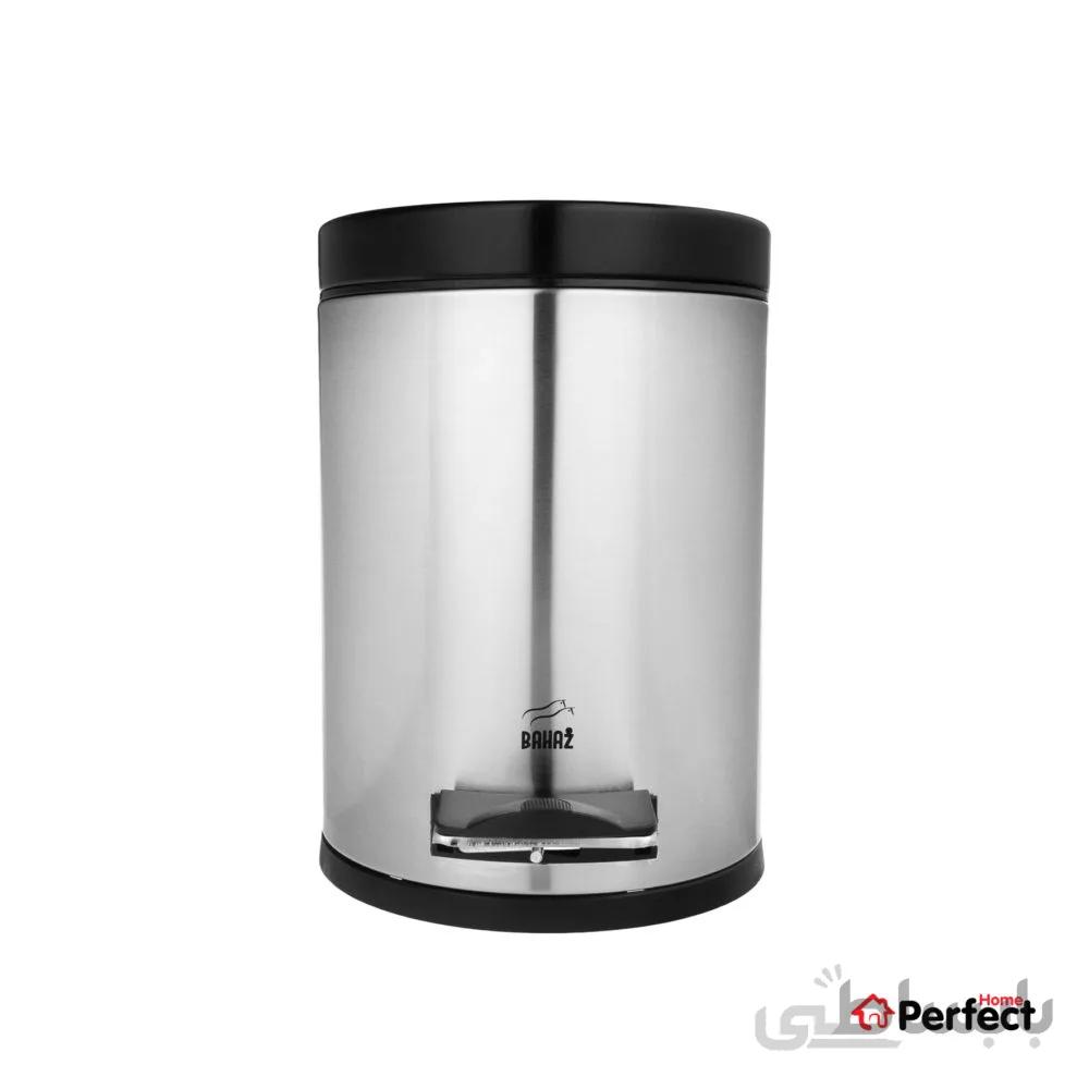 سطل زباله پدالی استیل درب مشکی بهازکالا مدل ۱۶۱۷۸۰۷۰ (۶ لیتر)