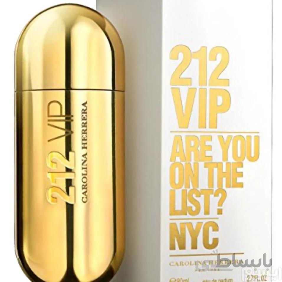 ادکلن 212 وی آی پی زنانه طلایی Carolina Herrera